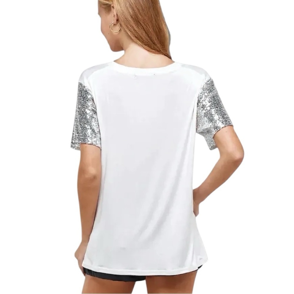 POL Oversized White V-Neck Top w/Lace Trim and Silver Sequined Short Sleeves NEW - Picture 2 of 8